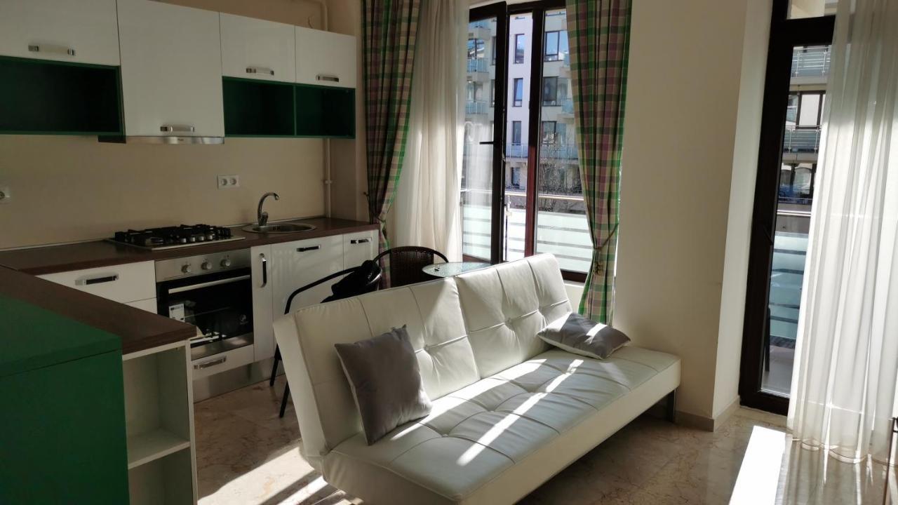 Luxurious Apartment In A Residential Complex In Copou For A Maximum Number Of 3 Persons Jászvásár Kültér fotó